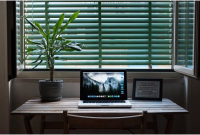 Hoe je de perfecte tweedehands bureau kunt vinden voor jouw kantoor