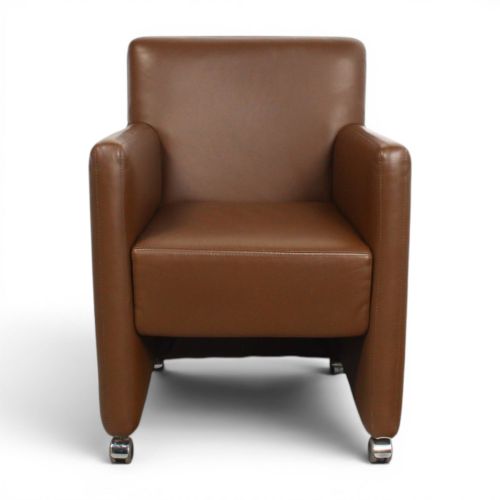 Danca vergaderstoel, bruin leder