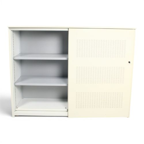 Voortman schuifdeurkast, 160x123 cm, creme