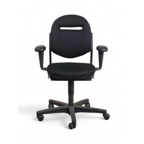 Ahrend 220 bureaustoel, 3D armleuningen, zwart