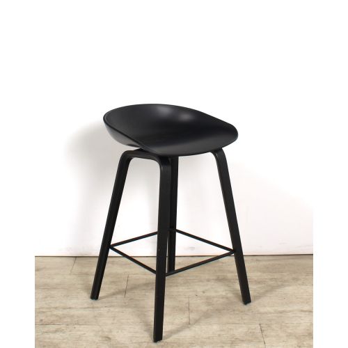 HAY About a Stool counterkruk, 4-poot, zwart