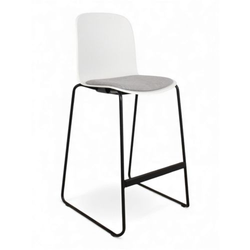 Steelcase Cavatina barkruk met bekleed zitvlak, sledge frame, zwart-wit