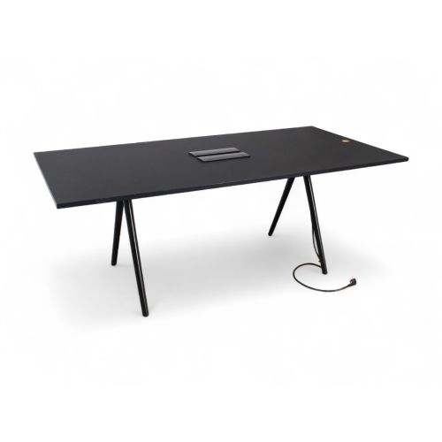 Arper Meety tafel, 200x99 cm, Fenix blad, zwart-zwart