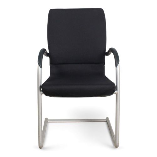 Ahrend 230 vergaderstoel, zwart-aluminium