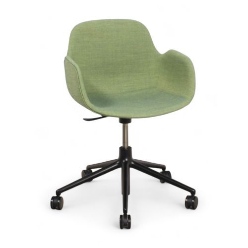 Normann Copenhagen Form Armchair Swivel 5W, groen