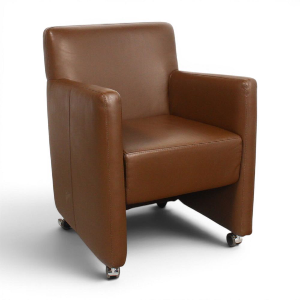 Danca vergaderstoel, bruin leder