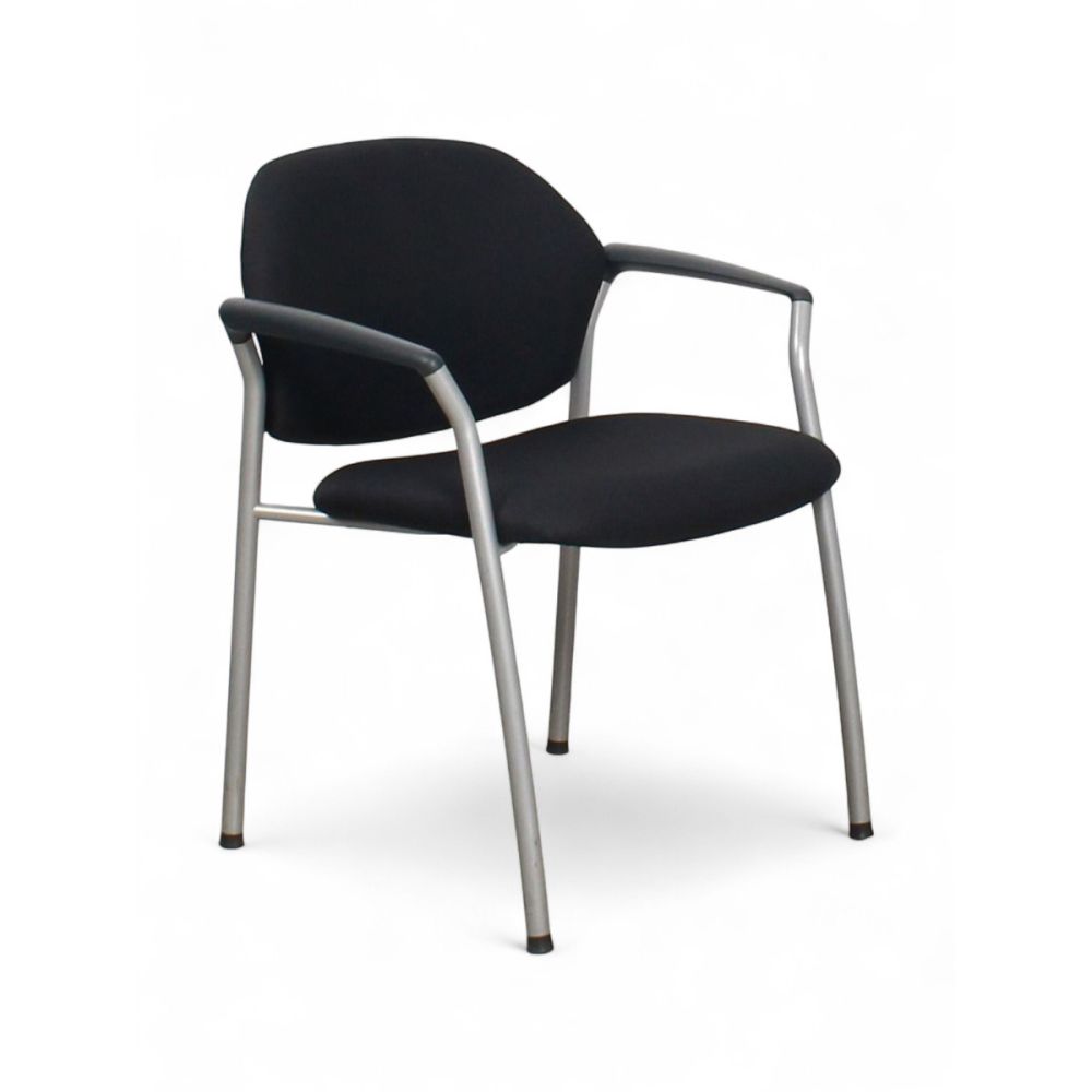 Ahrend 320 vergaderstoel, zwart-aluminium