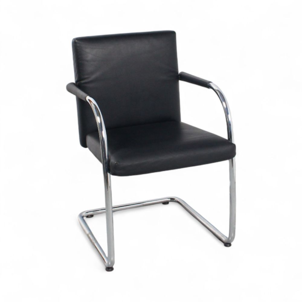 Vitra Visasoft sledestoel, zwart-chrome