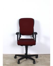 Ahrend 230 bureaustoel, EN1335, hoge rug, paars-bordeaux gestoffeerd