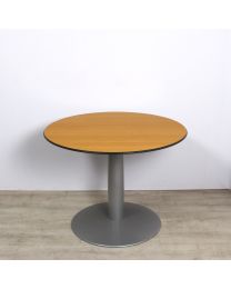 Ahrend vergadertafel, rond model, ⌀ 100 cm, aluminium gekleurd frame, met beuken blad
