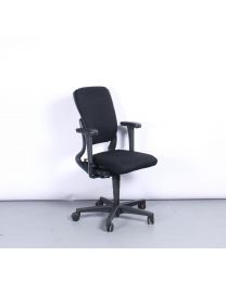 Ahrend 230 bureaustoel, EN1335, hoge rug, zwart gestoffeerd