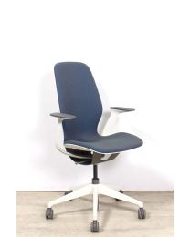 Steelcase SILQ stoel, blauw-wit 